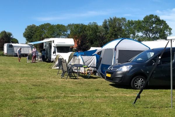 Caravan- en camperstalling